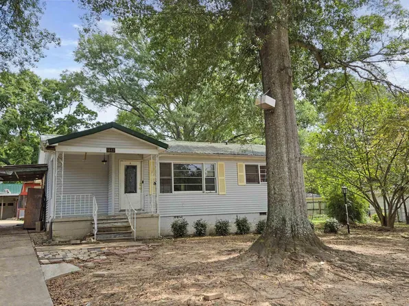 1443 Lake Ln NE, Birmingham, AL 35215