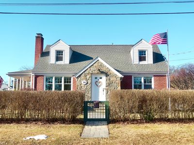 14 Clarendon St, Stratford, CT, 06614