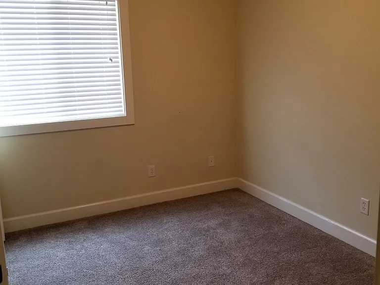 2115 S Dorothy Ave — Photo 14