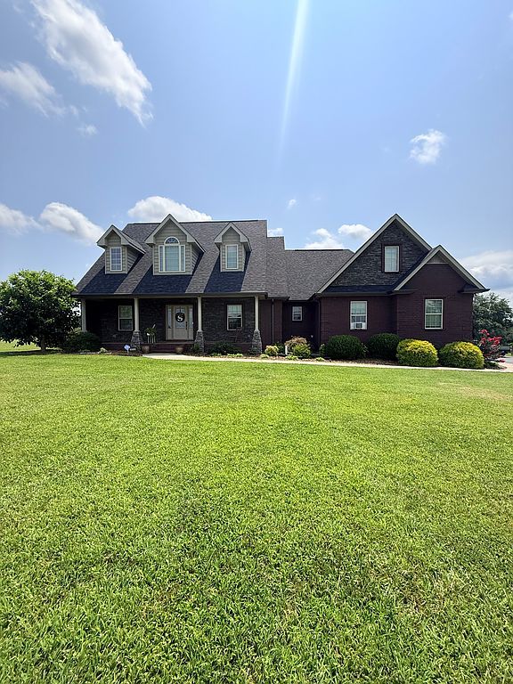 3326 Highway 52 E - Property Image