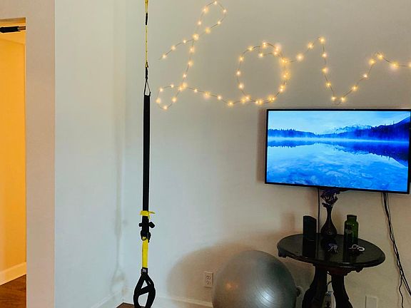 3rd image of 2020 S Congress Ave APT 2107