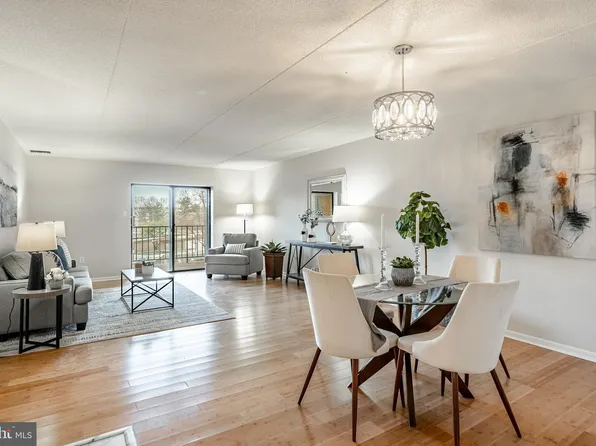 10313 Valley Forge Cir #313, King Of Prussia, PA 19406