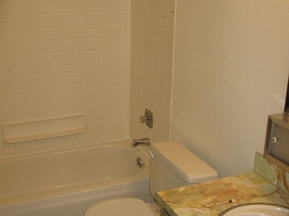 4th image of 1711 166th St S