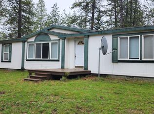 27595 N Holiday Ln, Athol, ID 83801