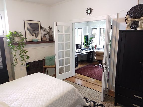 4th image of 421 N Oak Park Ave