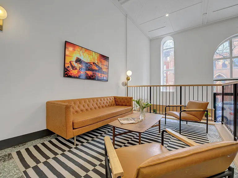 186 N 6th St #401 — Photo 19