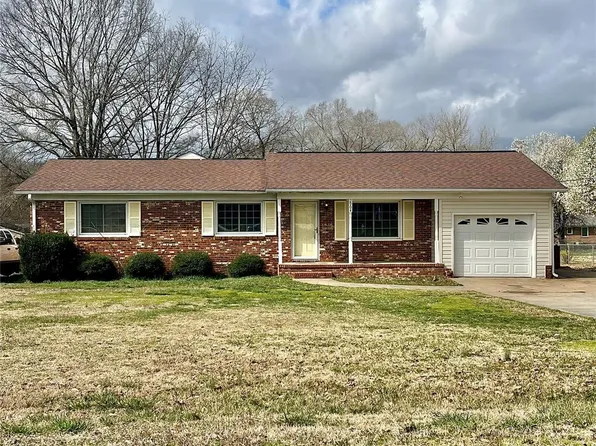 2904 G B Blanton Rd, Shelby, NC 28152