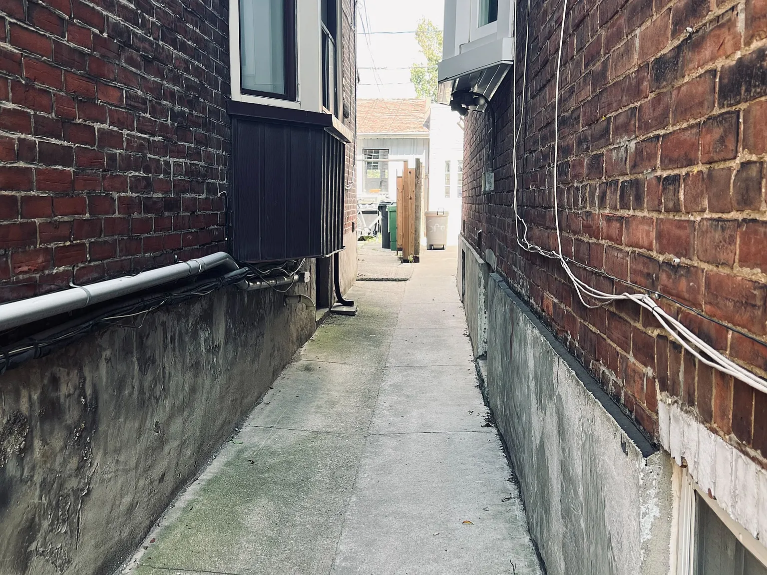 2 bed, $2,250 — Photo 2