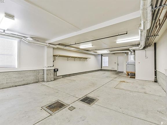 3rd image of 371 & 373 6th Ave
