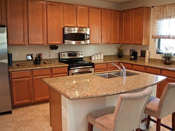 5th image of 3842 E Branham Ln
