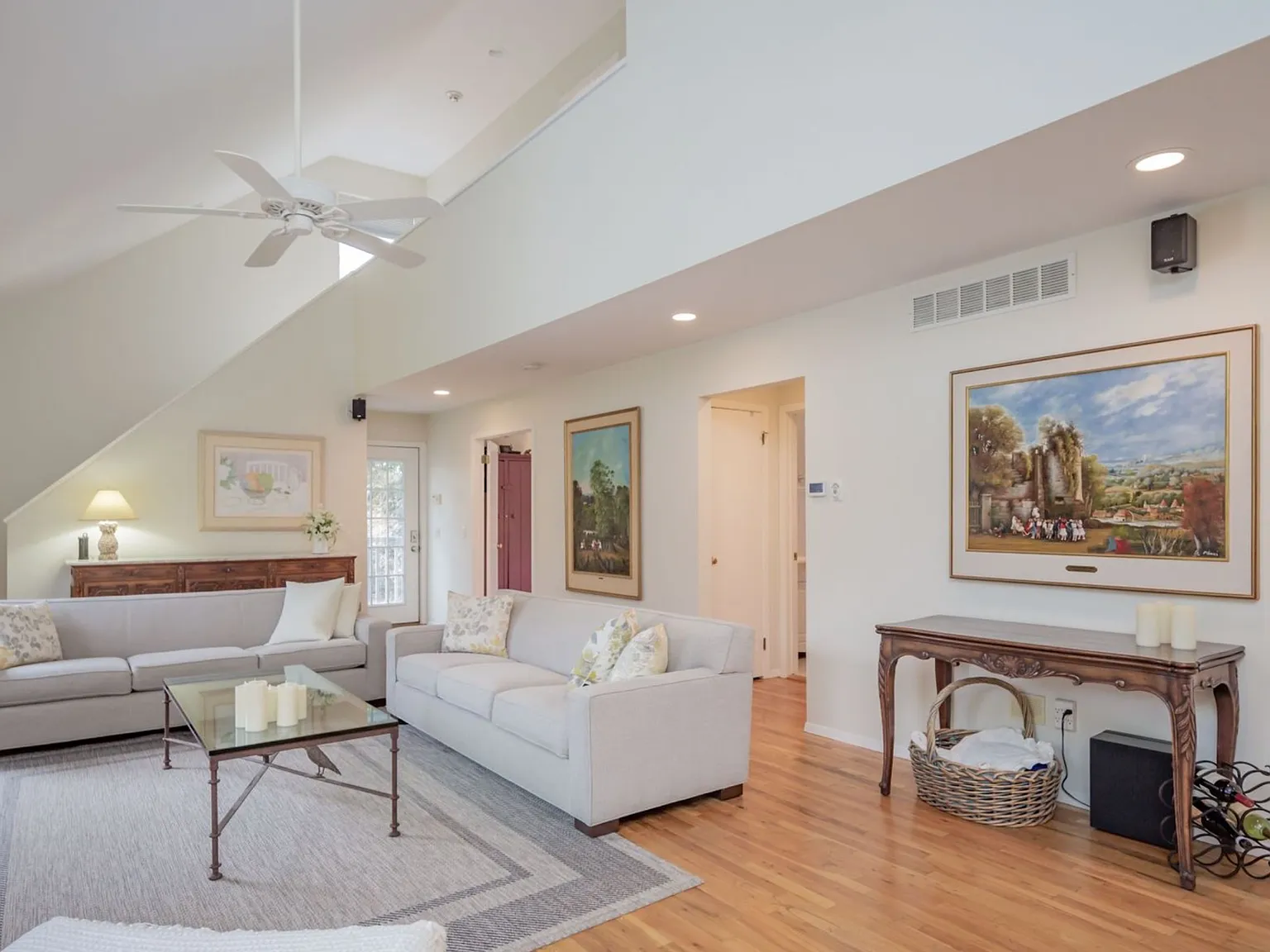 Large pool & private ocean access right in the Dunes — Photo 2