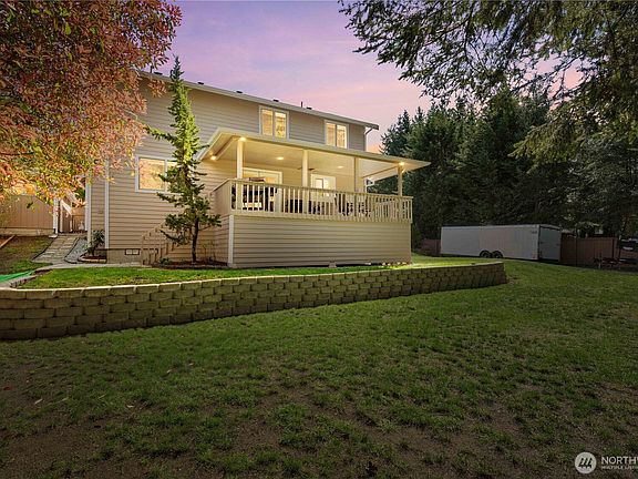 2nd image of 10510 200th Avenue Ct E