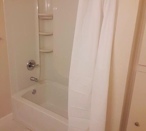 3rd image of 3711 Morse Ave #31