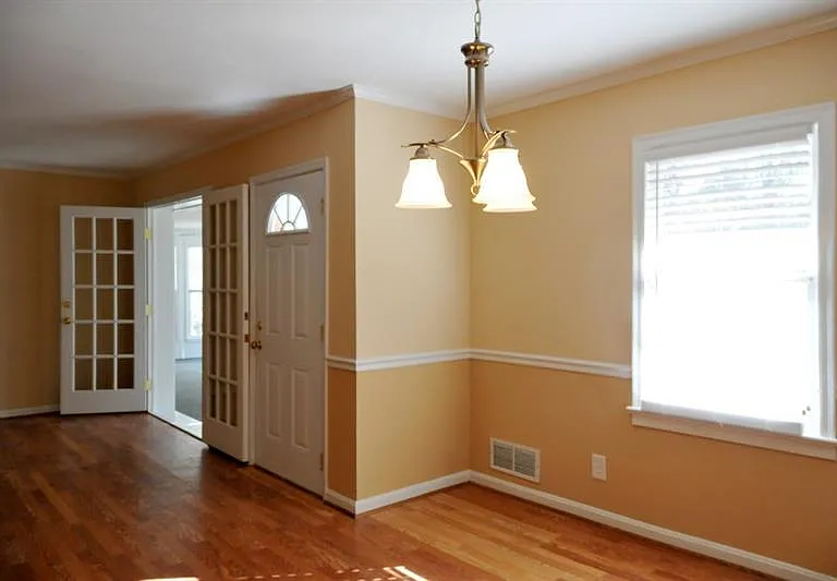 1278 Fairhill Ln NE — Photo 11