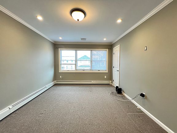 5th image of 74 Adams Ave Floor 2