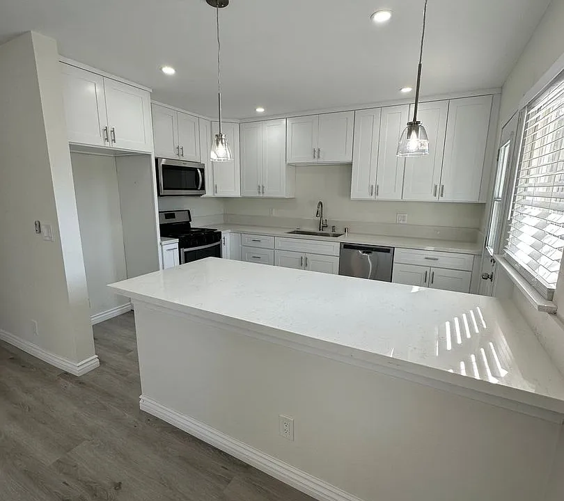 240 W Collins