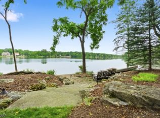 97 Shore Rd, Green Twp., NJ 07821
