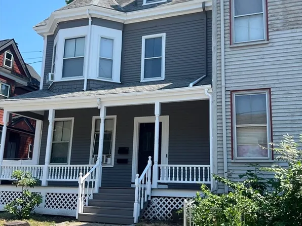 91 Tudor St, Chelsea, MA 02150