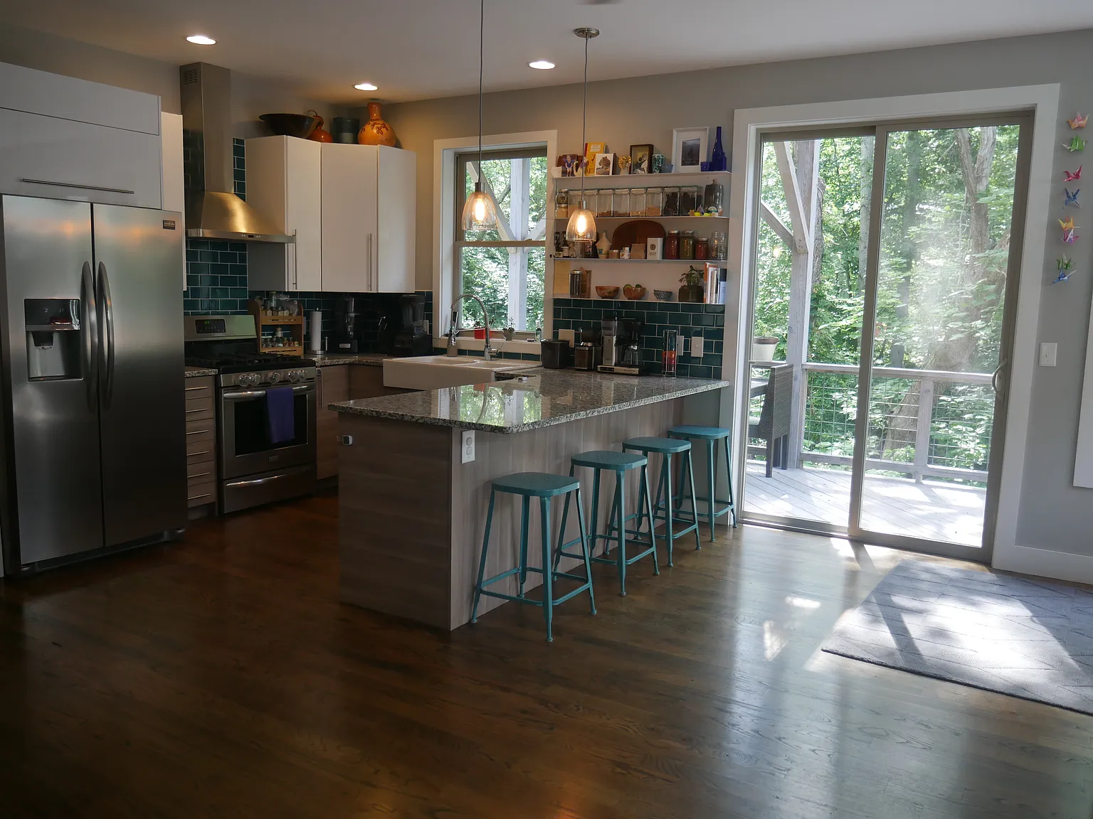 2 bed, 2.5 bath, 1584 sqft, $2,650 — Photo 2
