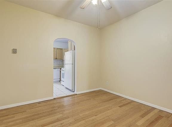 2nd image of 7 Skillman Ave