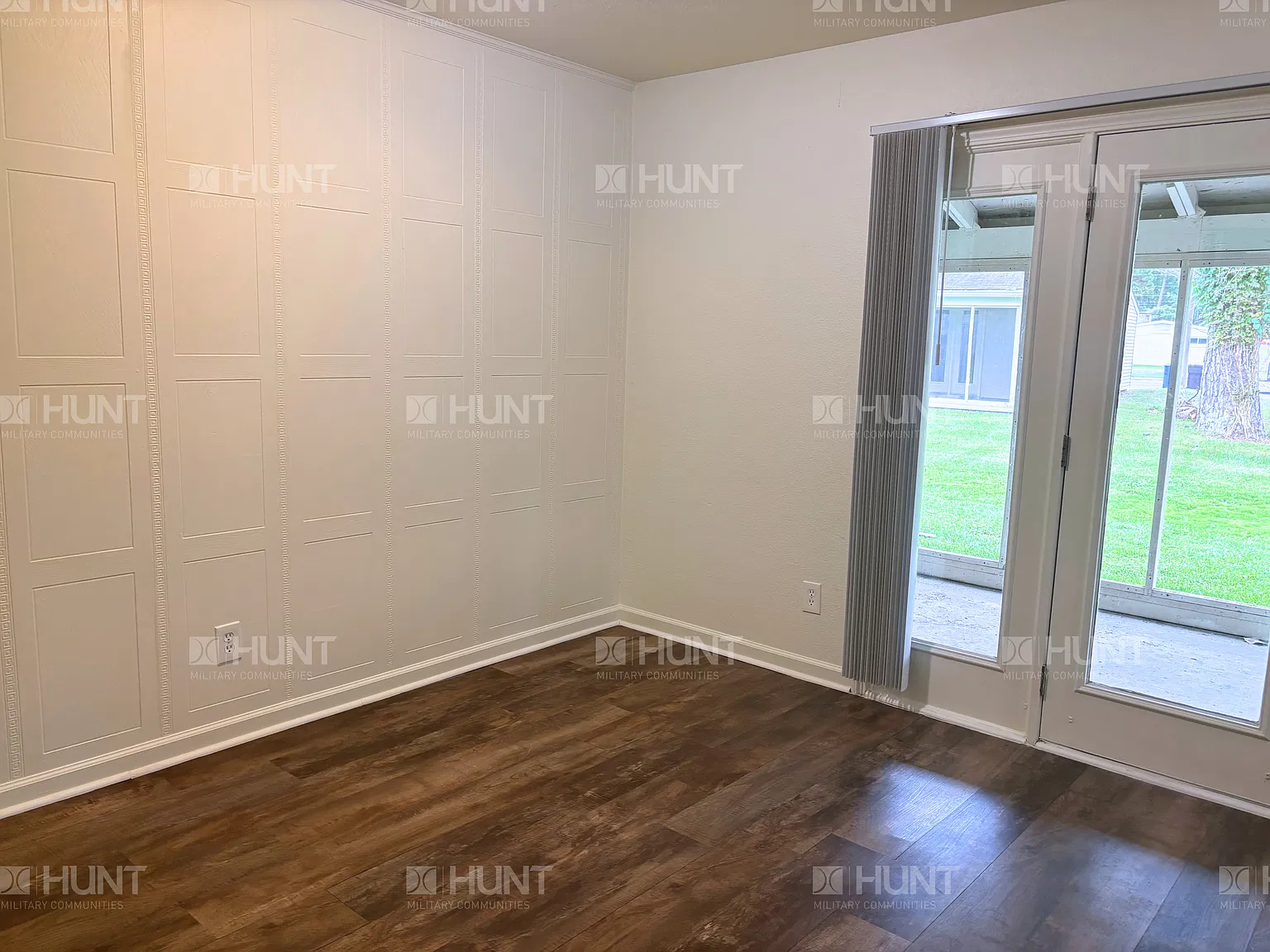 4 bed, 2.5 bath, 1727 sqft, $1,950 — Photo 4