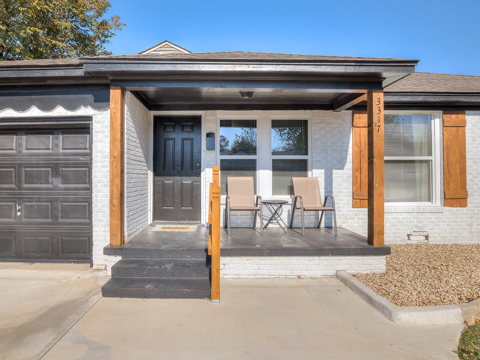 3 bed, 1053 sqft, $1,650 — Photo 4