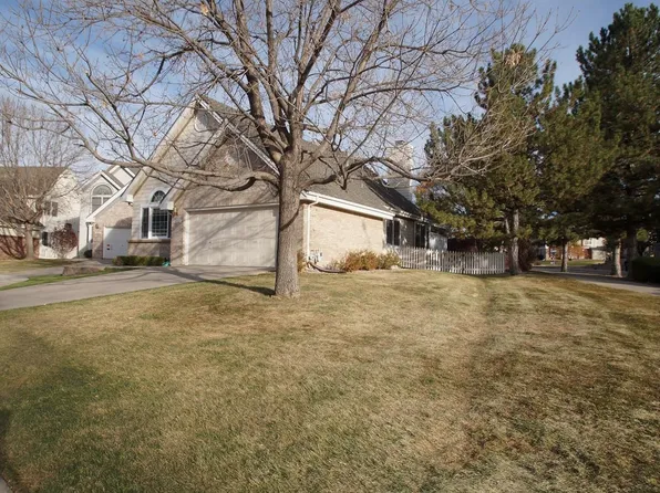 5653 W Iliff Dr, Lakewood, CO 80227