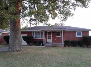 1428 Garvey Dr, Louisville, KY 40216