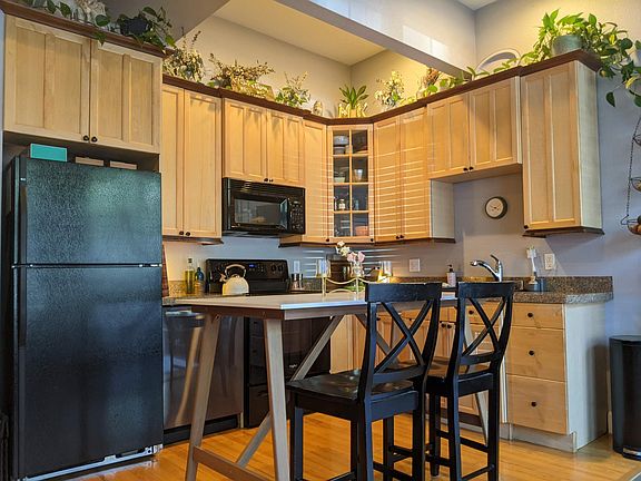 4th image of 800 E 18th Ave APT 104