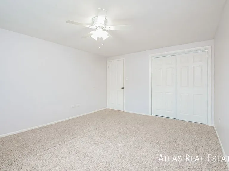 4993 N King St #302 — Photo 10