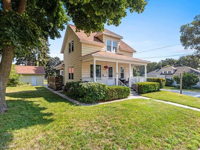 215 E Allouez Ave, Green Bay, WI, 54301