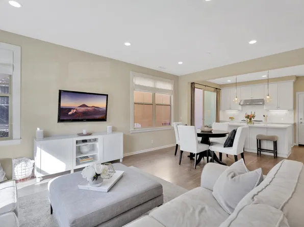 55 Jade Flower, Irvine, CA 92620