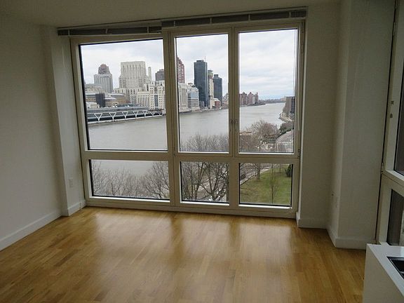 3rd image of 405 Main St APT 8H