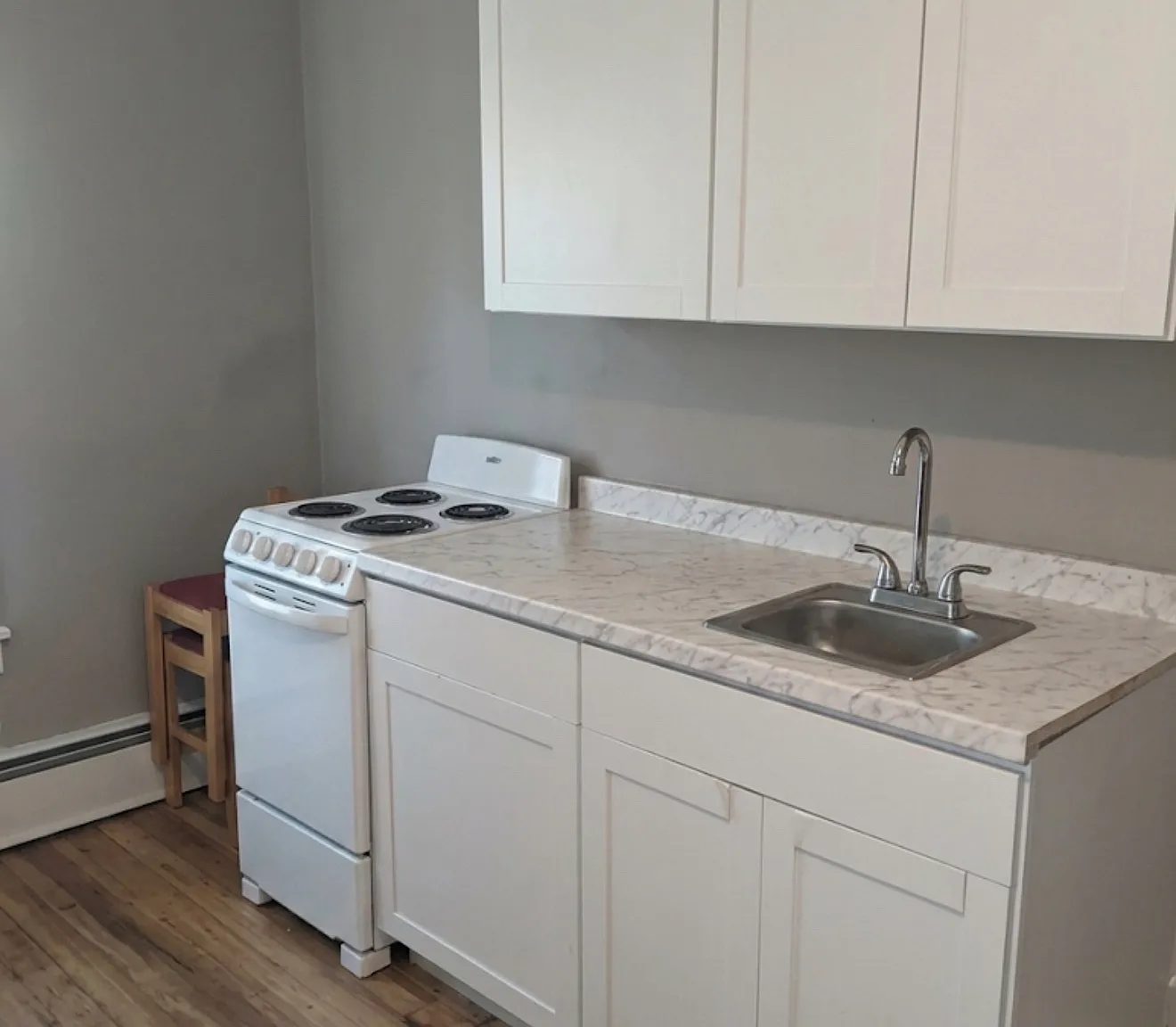 Studio, 600 sqft, $942 — Photo 4