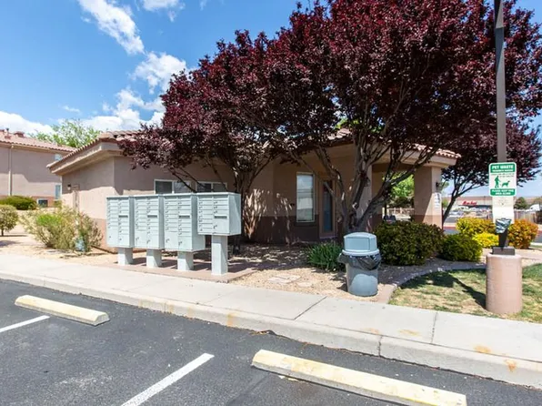 Parkway Apartments, 300 S Cliffs Pkwy #43e768899, Camp Verde, AZ 86322