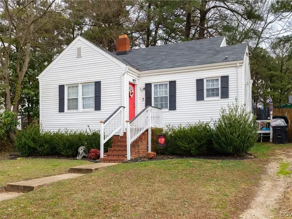 811 Kensington Ave, Colonial Heights, VA 23834