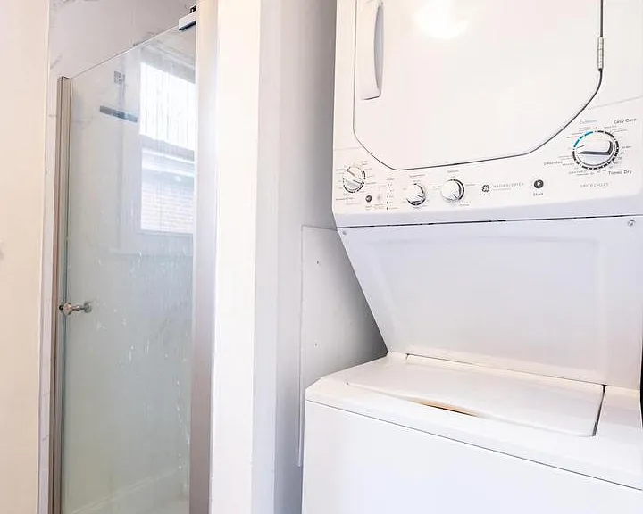 1736 Pine St #3 — Photo 9