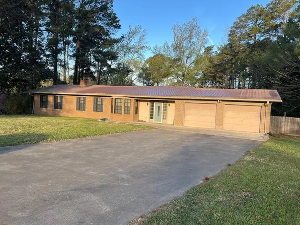 221 County Road 1430, Center, TX 75935