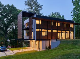 924 Tower St, Raleigh, NC 27607