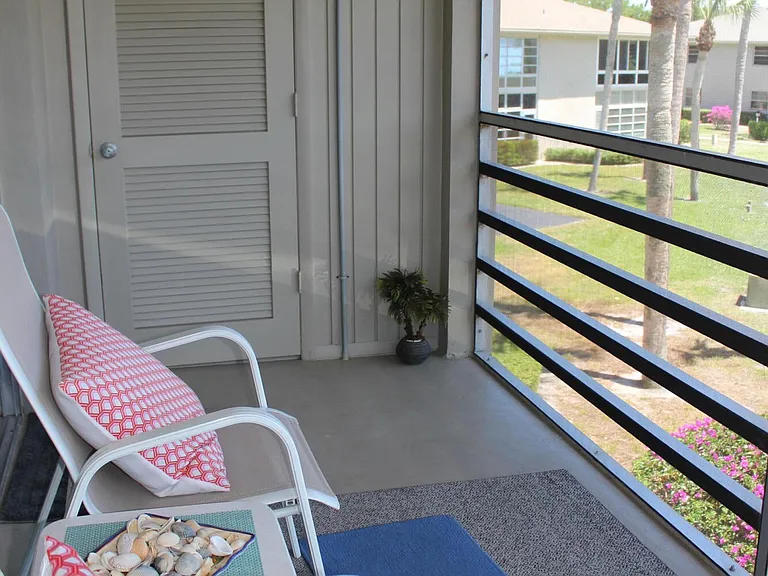 30 Lake Vista Trl #205 — Photo 12