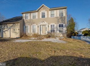 4 Black Pine Ln, Lumberton, NJ 08048