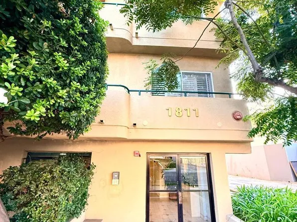 1811 Manning Ave APT 201, Los Angeles, CA 90025