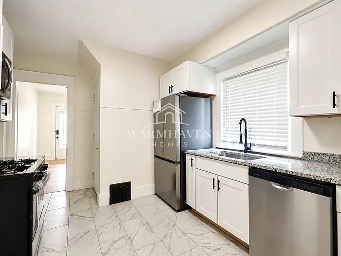 30 W Hiram St — Photo 8