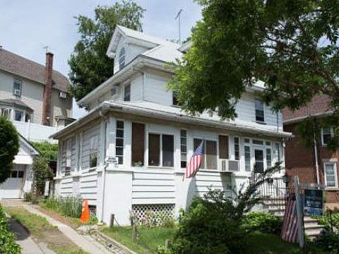 2nd image of 4236 155th St