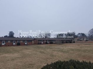 4160 James St APT 14, Winston Salem, NC 27106