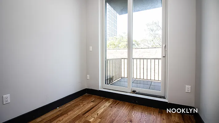 Rented by Nooklyn NYC LLC | media 7