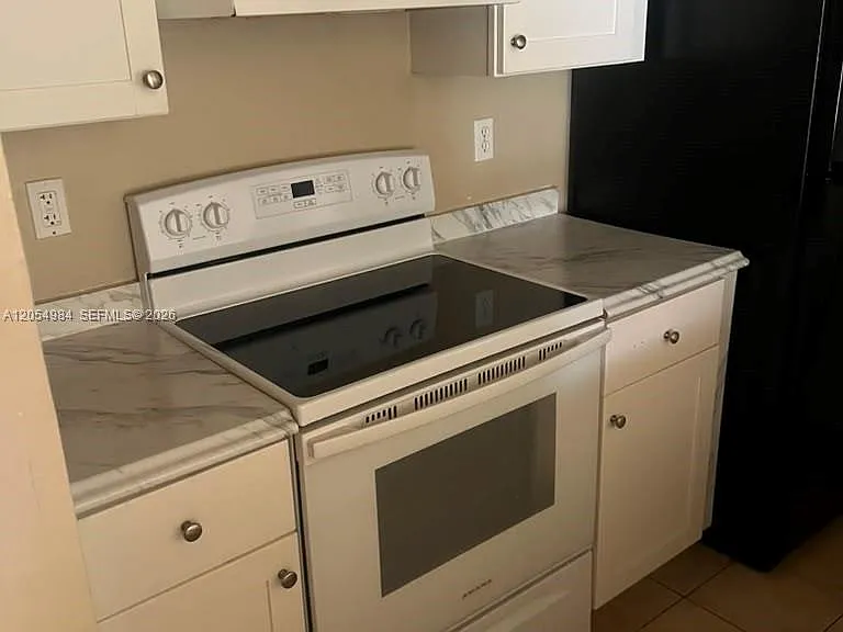 1104 SE 24th Ave #1104 — Photo 4