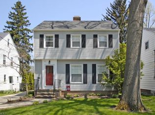 851 Elmwood Rd, Rocky River, OH 44116