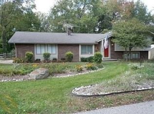 3613 Sleeth Ct, Commerce Township, MI 48382