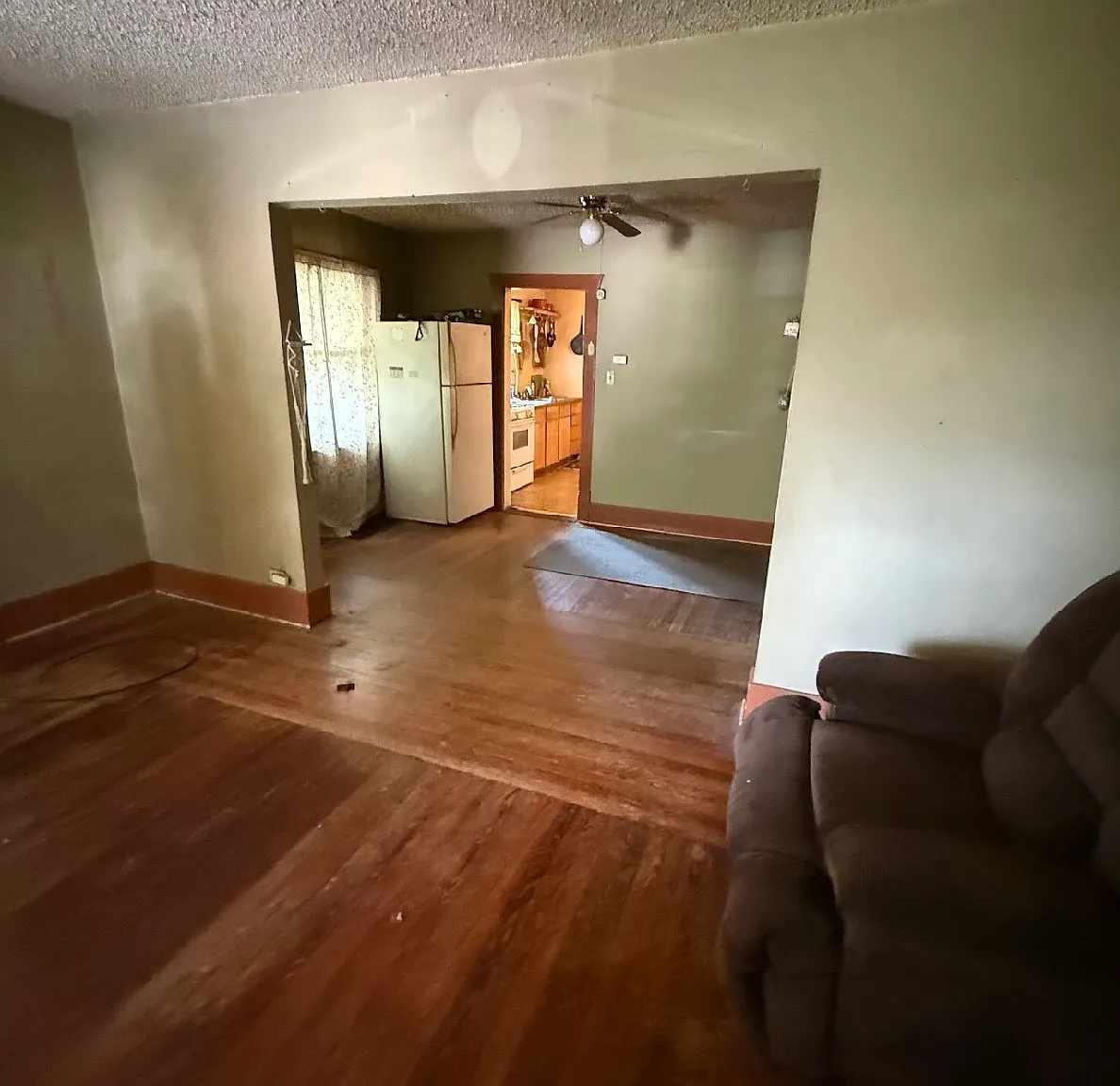 2 bed, 926 sqft, $875 — Photo 3